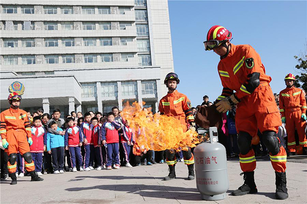 煤气罐是易爆物品 使用时得注意这5点 保证安全2